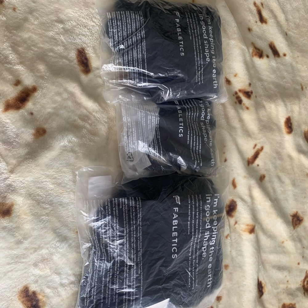 FABLETICS Navy Blue Set - Picture 2 of 7